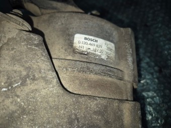 ALTERNATOR BMW E30 OEM: 0120469829.