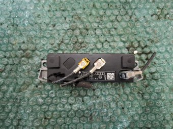 AMPLIFICATOR ANTENA AUDI A4 B8 OEM: 8K5035225AA.