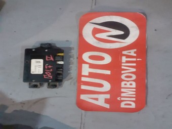 AMPLIFICATOR ANTENA VOLKSWAGEN GOLF V OEM: 1T0035530.