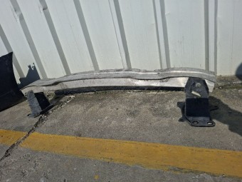 ARMATURA BARA FATA AUDI A3 8P 