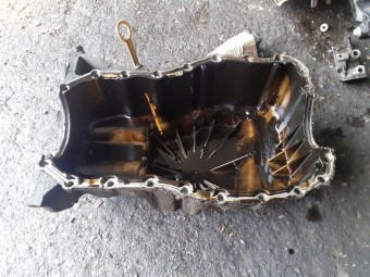 BAIE ULEI RENAULT MEGANE SCENIC  OEM: 7700108299.