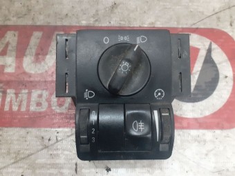 BLOC LUMINI OPEL CORSA C OEM: 09114384.