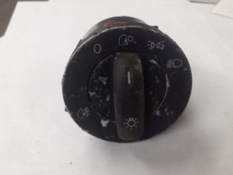 BLOC LUMINI VOLKSWAGEN GOLF V OEM: 1K0941431.