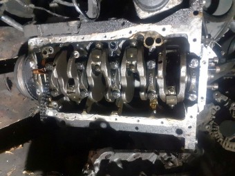 BLOC MOTOR VOLKSWAGEN GOLF V OEM: BKC.