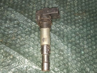 BOBINA INDUCTIE VOLKSWAGEN GOLF IV OEM: 036905715.