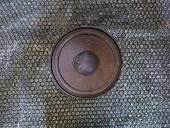 BOXA (DIFUZOR) AUDIO VOLKSWAGEN GOLF V OEM: 1K0035454N.