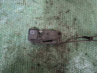BROASCA (INCUIETOARE) CAPOTA MOTOR AUDI A4 B8 OEM: 8K1823746.
