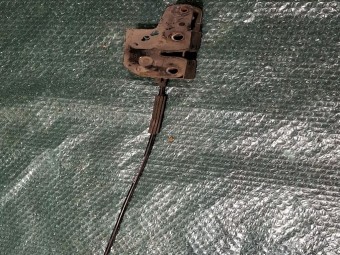 BROASCA (INCUIETOARE) CAPOTA MOTOR VOLKSWAGEN CADDY III 