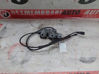 BROASCA (INCUIETOARE) CAPOTA MOTOR VOLKSWAGEN GOLF VI OEM: 5K1823509.