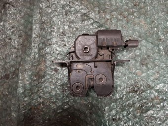 BROASCA (INCUIETOARE) HAION/PORTBAGAJ RENAULT MEGANE OEM: 846307169.