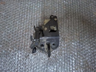BROASCA (INCUIETOARE) HAION/PORTBAGAJ SKODA OCTAVIA II OEM: 1Z0827511C.
