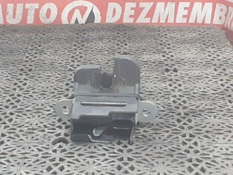 BROASCA (INCUIETOARE) HAION/PORTBAGAJ VOLKSWAGEN PASSAT B6 OEM: 3C9827645.