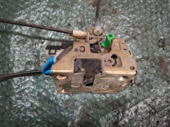 BROASCA (INCUIETOARE) USA CULISANTA RENAULT KANGOO 