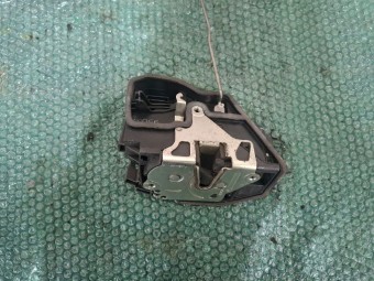 BROASCA (INCUIETOARE) USA DREAPTA FATA BMW E87 