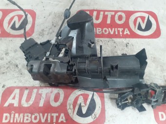 BROASCA (INCUIETOARE) USA DREAPTA FATA FORD FOCUS II OEM: 3M5A-R21812-AK.