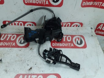 BROASCA (INCUIETOARE) USA DREAPTA FATA FORD FOCUS III OEM: BM51A219A64AG.