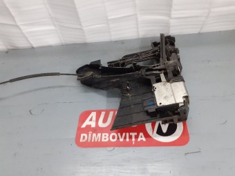 BROASCA (INCUIETOARE) USA DREAPTA FATA FORD FUSION OEM: 2S6A-A21812-BJ.