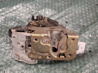 BROASCA (INCUIETOARE) USA DREAPTA FATA FORD MONDEO III OEM: 2S4A A21812 EA.