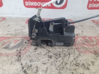 BROASCA (INCUIETOARE) USA DREAPTA FATA OPEL ASTRA G OEM: 24444016 EY.