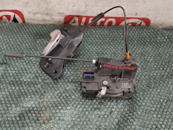 BROASCA (INCUIETOARE) USA DREAPTA FATA OPEL CORSA C OEM: 13154792 GF.