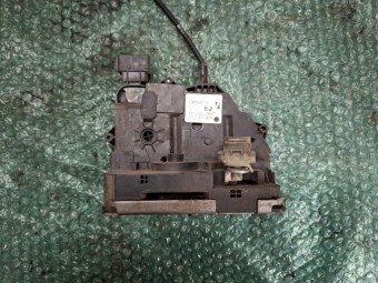 BROASCA (INCUIETOARE) USA DREAPTA FATA OPEL CORSA D 
