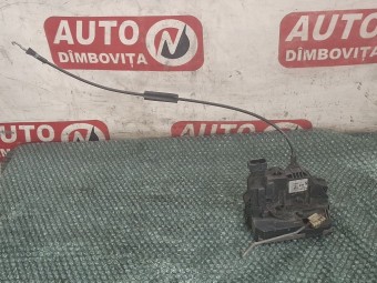 BROASCA (INCUIETOARE) USA DREAPTA FATA OPEL CORSA D OEM: 13258274.