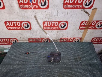 BROASCA (INCUIETOARE) USA DREAPTA FATA OPEL ZAFIRA A OEM: 24414117DK.