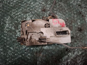 BROASCA (INCUIETOARE) USA DREAPTA FATA PEUGEOT 206 