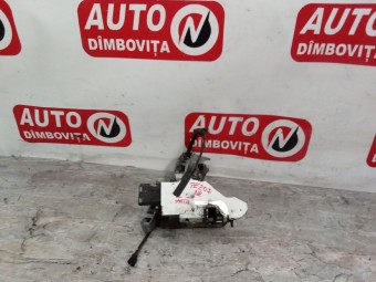 BROASCA (INCUIETOARE) USA DREAPTA FATA PEUGEOT 207 OEM: 24090816.