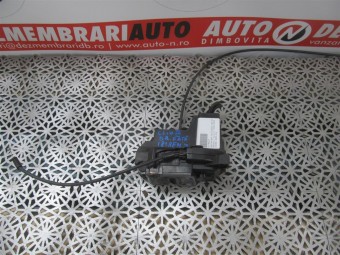 BROASCA (INCUIETOARE) USA DREAPTA FATA RENAULT CLIO III OEM: 350755F.