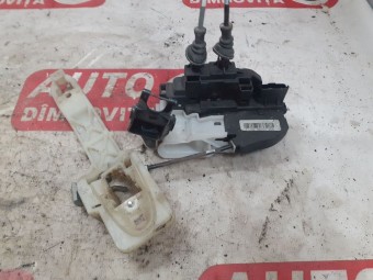 BROASCA (INCUIETOARE) USA DREAPTA SPATE HYUNDAI SANTA FE II OEM: 81420-2B000.