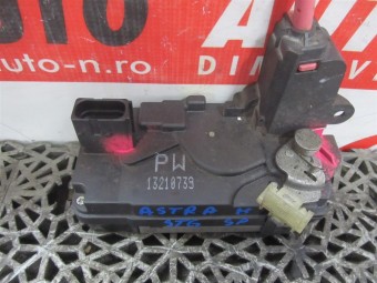 BROASCA (INCUIETOARE) USA DREAPTA SPATE OPEL ASTRA H OEM: 13210739PW.