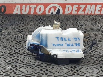 BROASCA (INCUIETOARE) USA DREAPTA SPATE SEAT IBIZA OEM: 6K3837016D.
