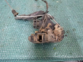 BROASCA (INCUIETOARE) USA DREAPTA SPATE SKODA FABIA 