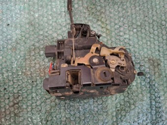 BROASCA (INCUIETOARE) USA DREAPTA SPATE VOLKSWAGEN GOLF IV 