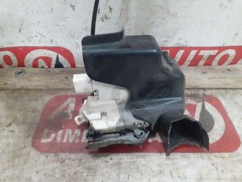 BROASCA (INCUIETOARE) USA STANGA FATA AUDI A3 8V OEM: 8X1837015C.