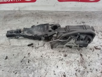 BROASCA (INCUIETOARE) USA STANGA FATA BMW E90 OEM: 7059973.