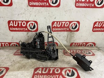 BROASCA (INCUIETOARE) USA STANGA FATA FORD FOCUS II OEM: 3M5A-R21813-ER.
