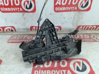 BROASCA (INCUIETOARE) USA STANGA FATA FORD FOCUS II OEM: 3M5A-R21813-ET.