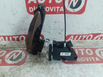 BROASCA (INCUIETOARE) USA STANGA FATA HYUNDAI i20 II OEM: 81310-C8020.