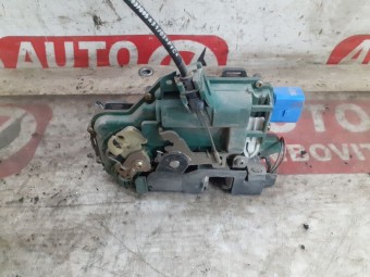 BROASCA (INCUIETOARE) USA STANGA FATA SEAT TOLEDO III OEM: 3B1837015AM.
