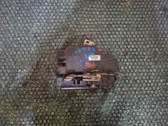 BROASCA (INCUIETOARE) USA STANGA FATA VOLKSWAGEN PASSAT B5.5 OEM: 3B2837015L.
