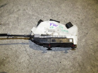 BROASCA (INCUIETOARE) USA STANGA FATA VOLKSWAGEN UP OEM: 1S2837015B.