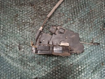 BROASCA (INCUIETOARE) USA STANGA SPATE BMW 320 D 
