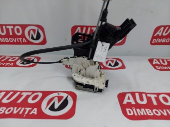 BROASCA (INCUIETOARE) USA STANGA SPATE JEEP CHEROKEE OEM: 04589915AD.