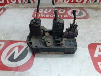 BROASCA (INCUIETOARE) USA STANGA SPATE OPEL ASTRA G OEM: 90561157BA.