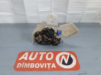 BROASCA (INCUIETOARE) USA STANGA SPATE VOLKSWAGEN BORA OEM: 1J0839349A.