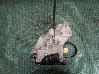 BROASCA (INCUIETOARE) USA STANGA SPATE VOLKSWAGEN PASSAT B6 