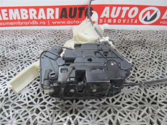 BROASCA (INCUIETOARE) USA STANGA SPATE VOLKSWAGEN PASSAT CC OEM: 5N0839015A.
