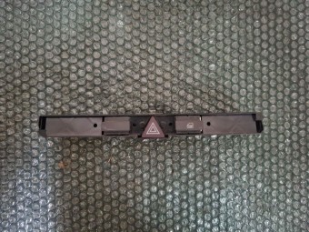 BUTON AVARIE OPEL ZAFIRA B OEM: 13100105.